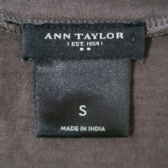 Ann Taylor Brown Embellished Pocket Scoop-neck Tank Top - Picture 2 of 9